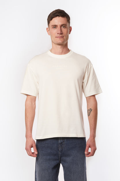 oatmilk t-shirt, offwhite t-shirt men, cream t-shirt for men, t-shirt homme blanc cassé, minimalist men’s fashion, Parisian men’s streetwear, premium cotton t-shirt, urban fashion for men, inspired by COS, inspired by Jacquemus, summer vibes, riviera vibes, paris summer vibes, Forburi Paris, Forburi, Forburimen, menswear, menswearcasual